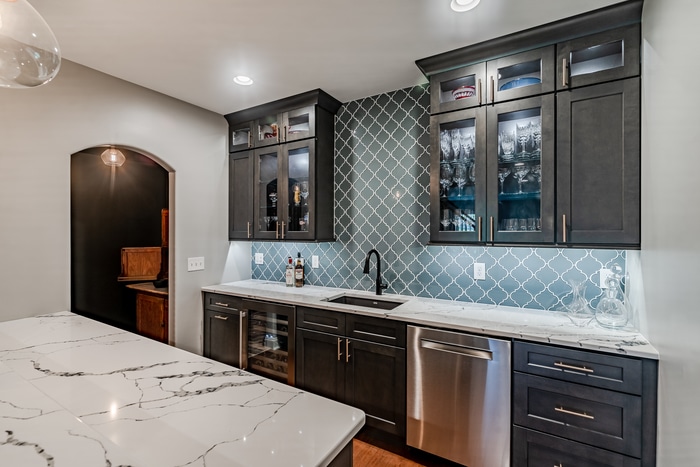 Glenmoore bar and wine room