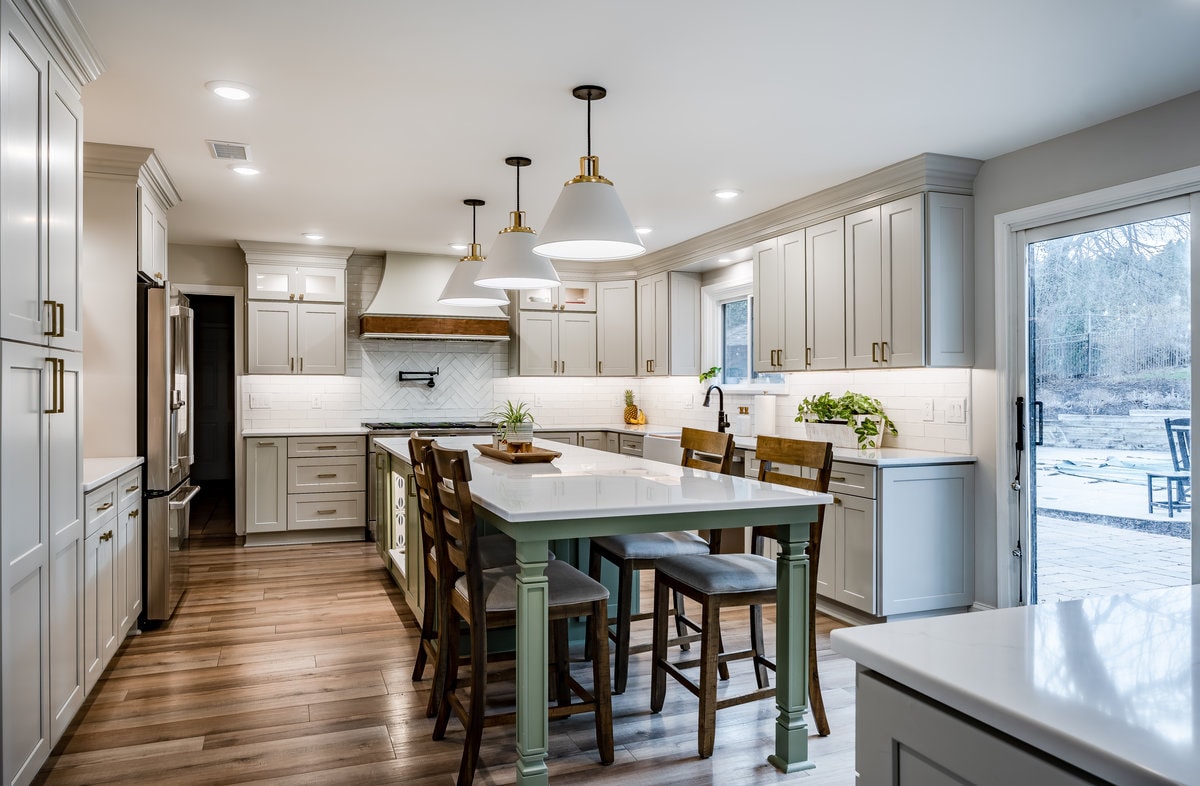 Glenn Mills kitchen view 25