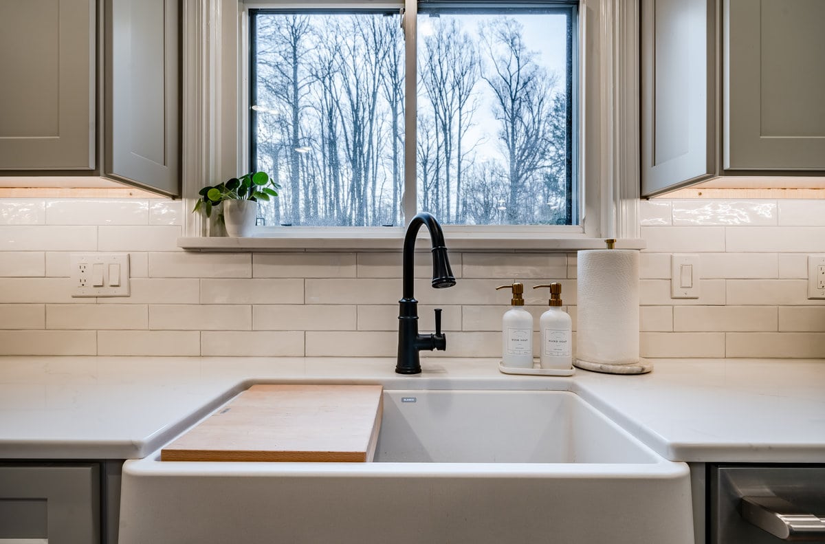 Glenn Mills kitchen view 5