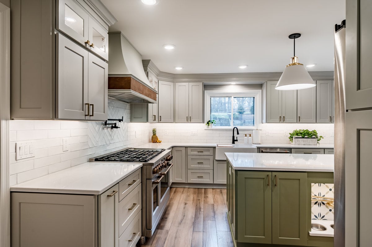 Glenn Mills kitchen view 6