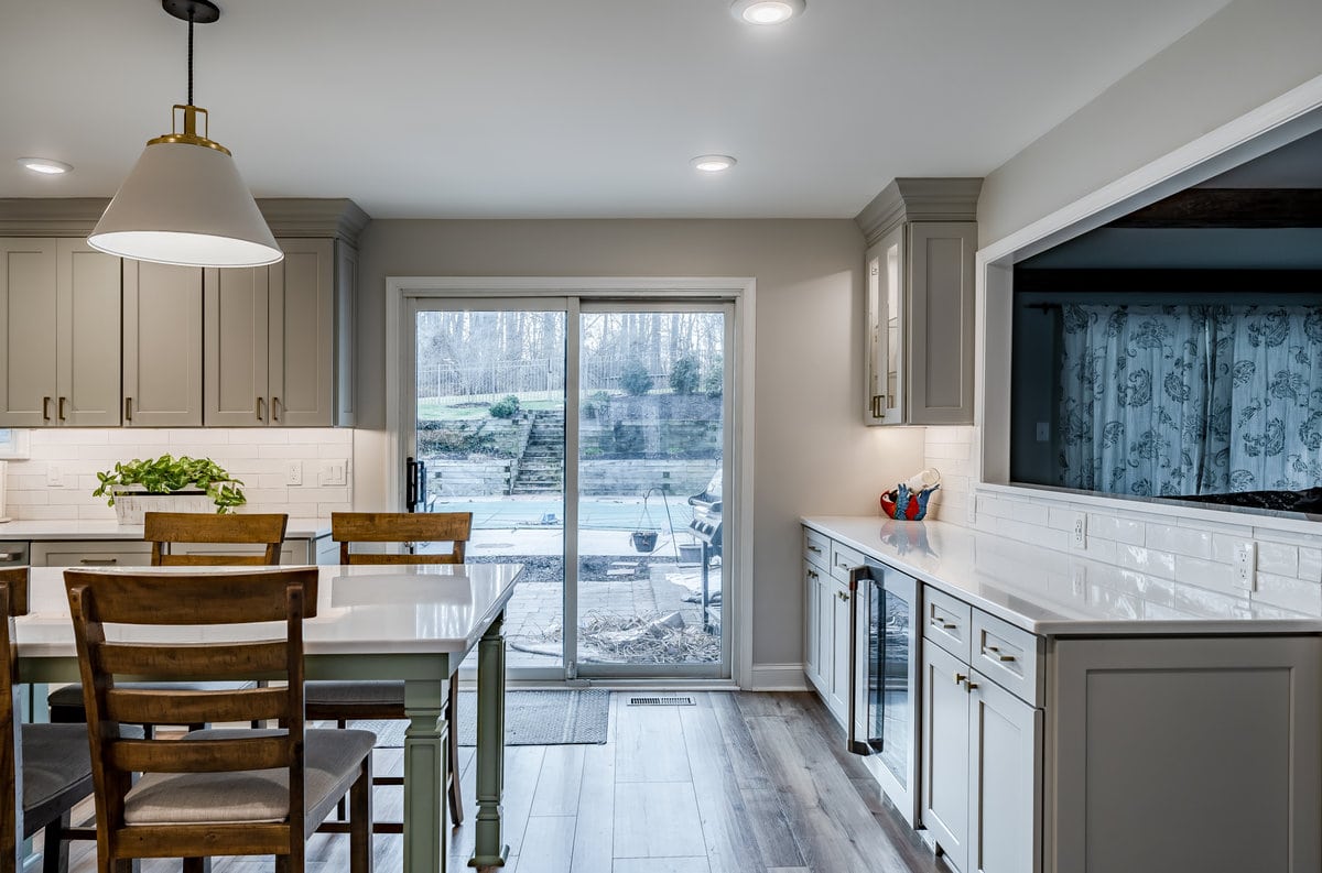 Glenn Mills kitchen view 8