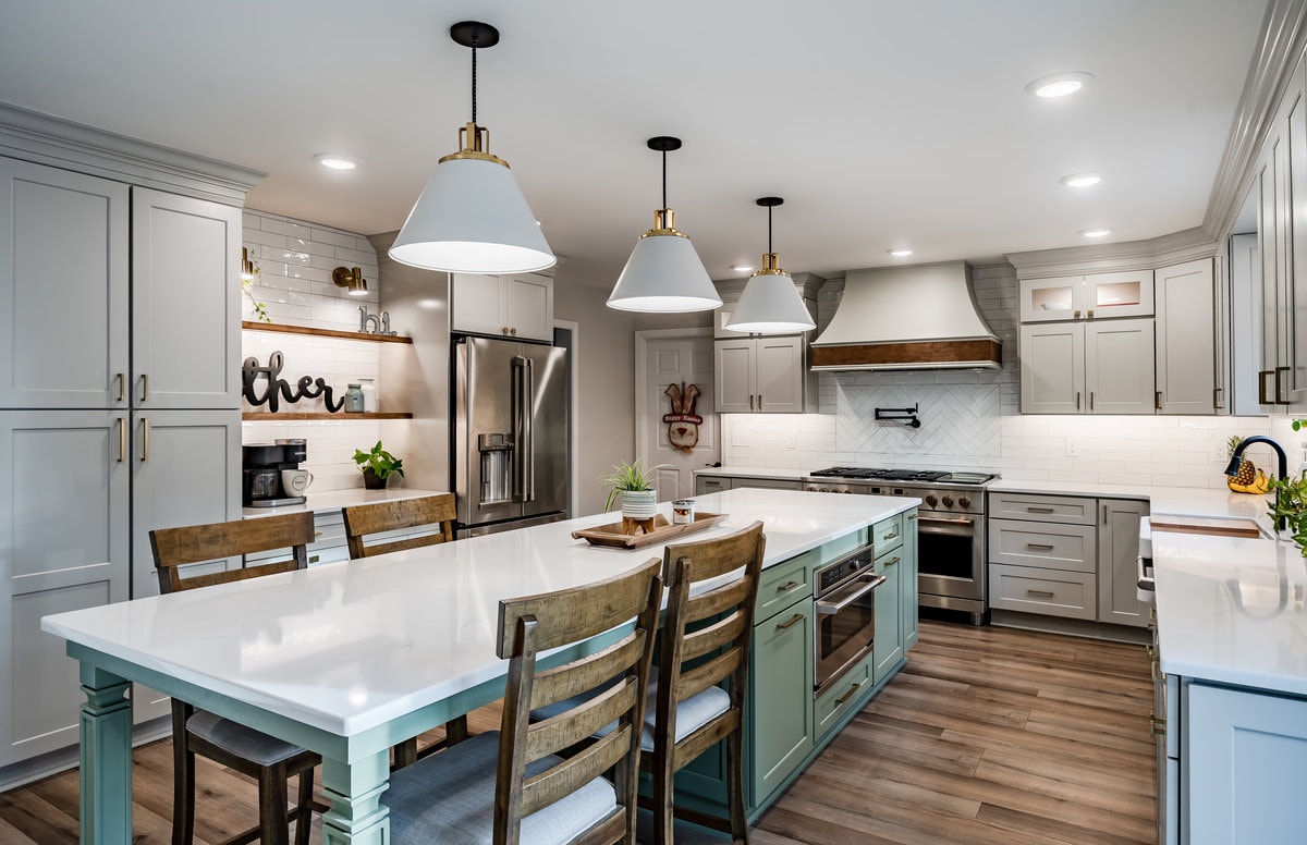 Glenn Mills kitchen view 17